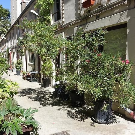 Cite Pilleux - Cozy Apartment In A Private Lane Paris Exterior foto