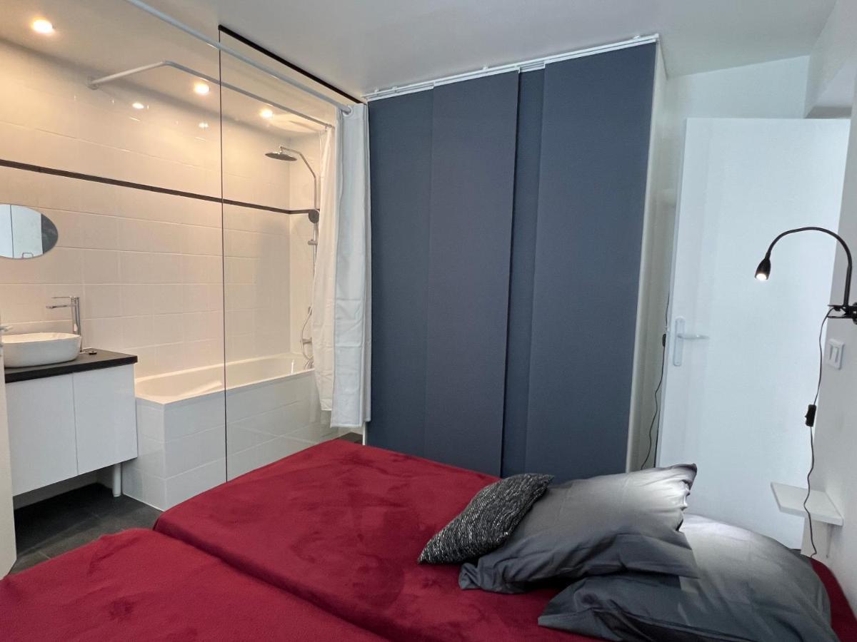 Cite Pilleux - Cozy Apartment In A Private Lane Paris Exterior foto