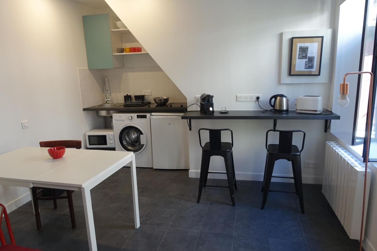 Cite Pilleux - Cozy Apartment In A Private Lane Paris Exterior foto