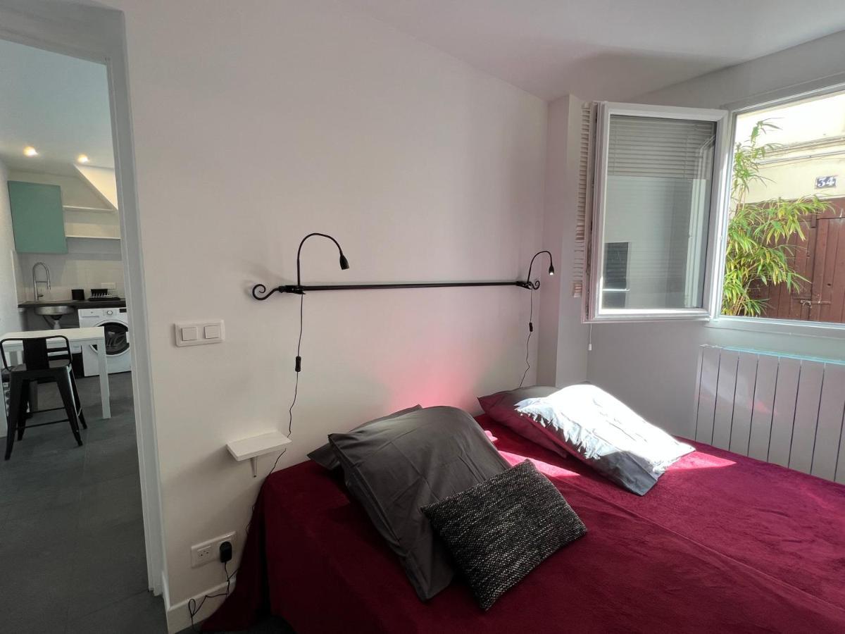 Cite Pilleux - Cozy Apartment In A Private Lane Paris Exterior foto